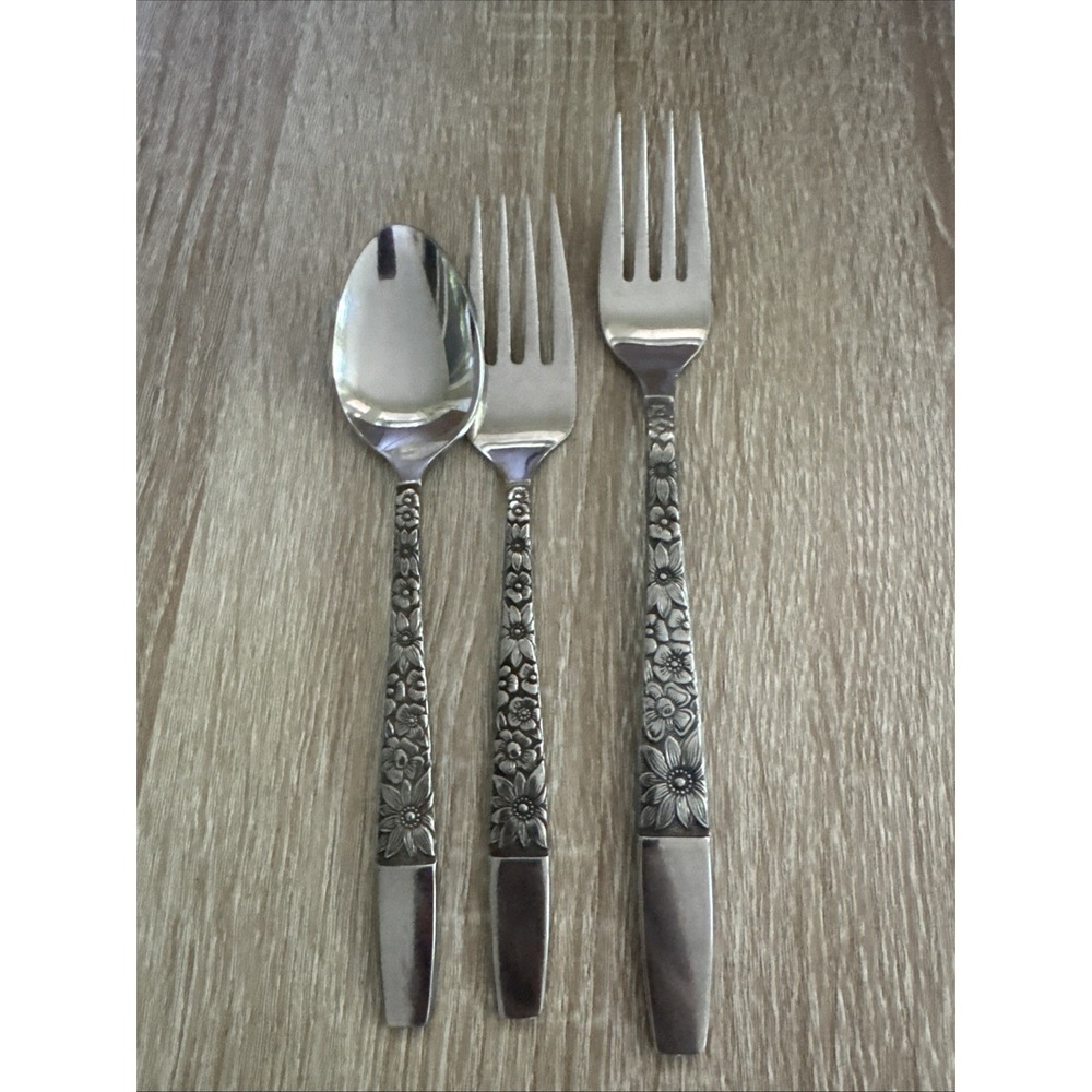 Vintage Spring Lake Japan Stainless Steel Teaspoon Large Fork And Small Fork